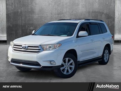Used 2011 Toyota Highlander SE