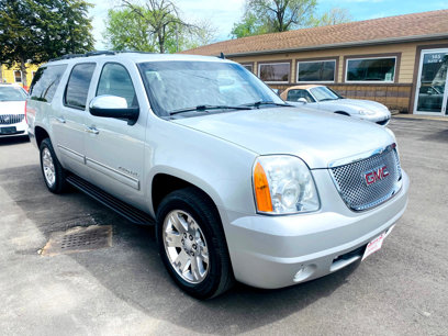 Used 2010 GMC Yukon XL SLT