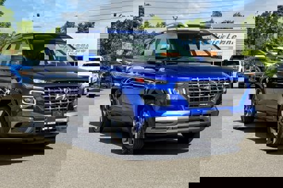 Used 2023 Hyundai Venue Limited w/ Cargo Package