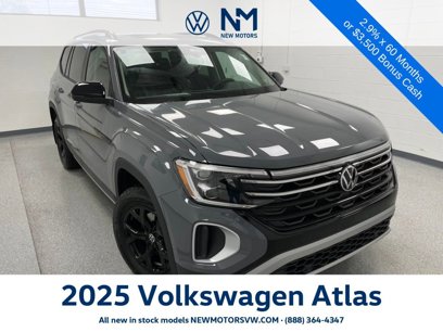 New 2025 Volkswagen Atlas Peak Edition SE
