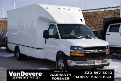 New 2024 Chevrolet Express 3500 w/ Power Convenience Package