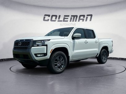 New 2025 Nissan Frontier SV w/ SV Convenience Package