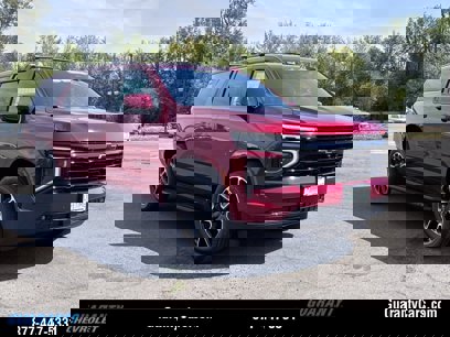 New 2025 Chevrolet Suburban RST w/ Comfort Package