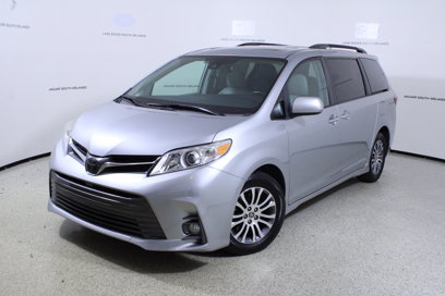 Used 2020 Toyota Sienna XLE