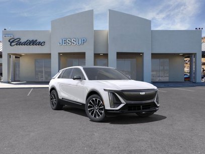 New 2025 Cadillac Lyriq Sport