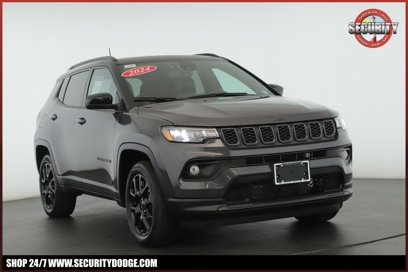 Used 2024 Jeep Compass Latitude w/ Sun and Sound Group