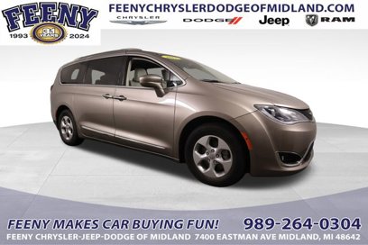 Used 2017 Chrysler Pacifica Touring-L Plus