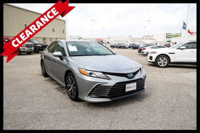 Used 2022 Toyota Camry XLE w/ Navigation Upgrade Package