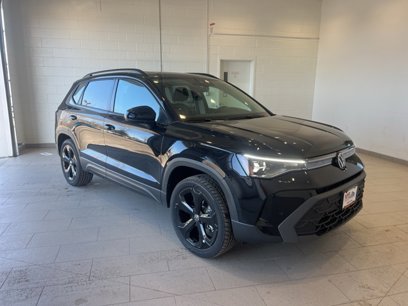 New 2025 Volkswagen Taos SE