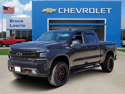 Used 2021 Chevrolet Silverado 1500 LT Trail Boss w/ Convenience Package II