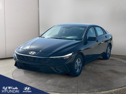 New 2025 Hyundai Elantra SE