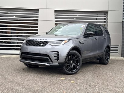 New 2025 Land Rover Discovery Dynamic SE