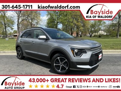 New 2025 Kia Niro EX