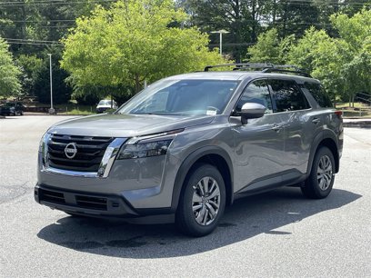 New 2025 Nissan Pathfinder SV