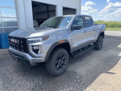 New 2025 GMC Canyon Elevation w/ Convenience Package