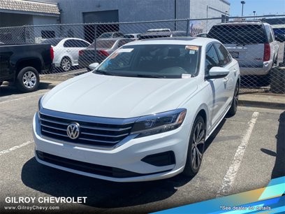Used 2022 Volkswagen Passat 2.0T SE