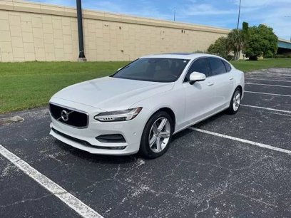 Used 2018 Volvo S90 T5 Momentum w/ Convenience Package