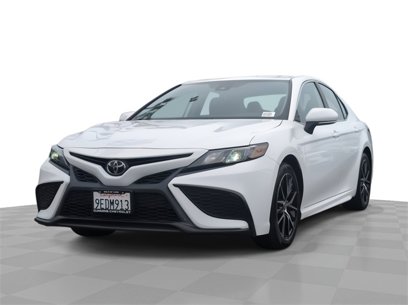 Used 2023 Toyota Camry SE