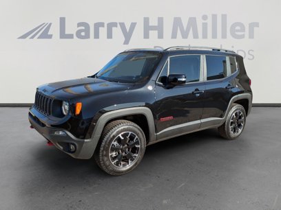 New 2023 Jeep Renegade Trailhawk w/ Sun/Sound Group