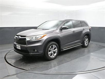 Used 2015 Toyota Highlander LE