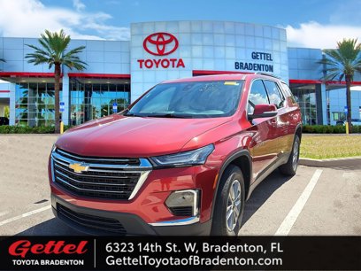 Used 2023 Chevrolet Traverse LT