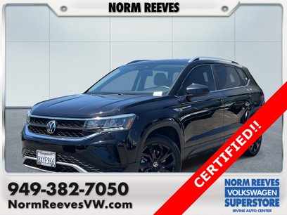 Certified 2022 Volkswagen Taos SE w/ Panoramic Sunroof Package