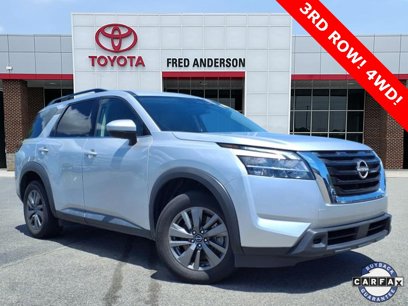 Used 2022 Nissan Pathfinder SV