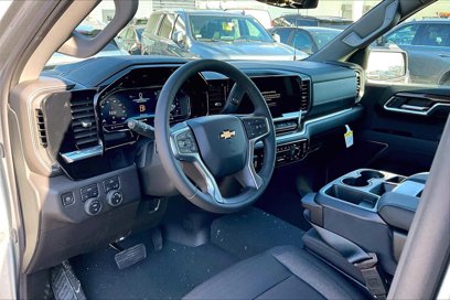 New 2025 Chevrolet Silverado 1500 LT