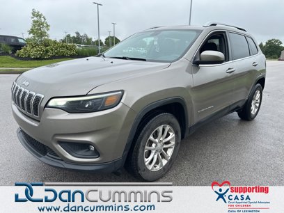 Used 2019 Jeep Cherokee Latitude w/ Popular Appearance Group