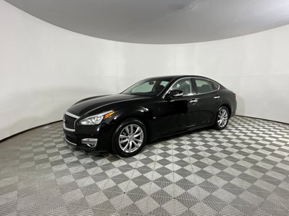Used 2019 INFINITI Q70 Luxe