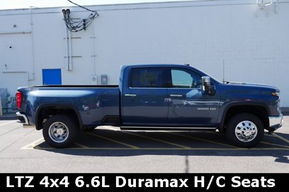 New 2025 Chevrolet Silverado 3500 LTZ w/ LTZ Convenience Package