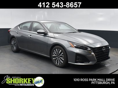 Used 2023 Nissan Altima 2.5 SV