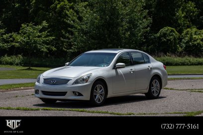 Used 2013 INFINITI G37 x w/ Premium Pkg