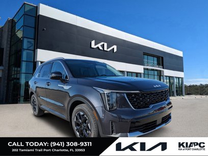 New 2025 Kia Sorento S