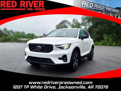 Used 2023 Volvo XC40 B5 Plus