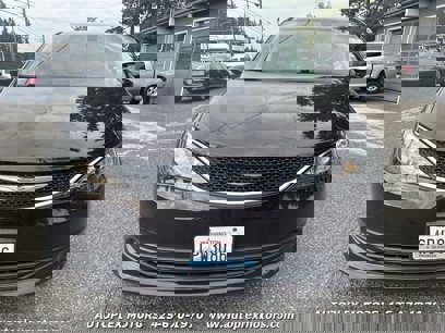 Used 2017 Chrysler Pacifica Touring w/ Tire & Wheel Group