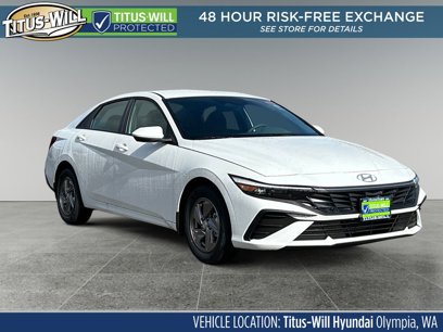 New 2025 Hyundai Elantra SE