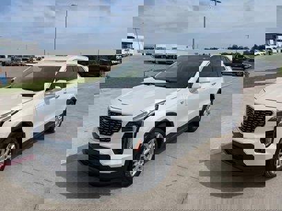 Used 2021 Cadillac XT4 Luxury w/ Cold Weather Package