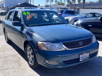Used 2000 Toyota Avalon XLS
