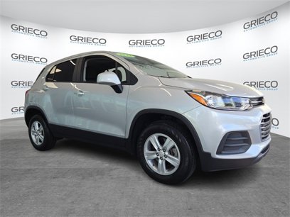 Certified 2022 Chevrolet Trax LS w/ Tint and Cruise Package