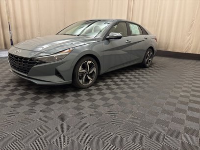 Used 2023 Hyundai Elantra SEL w/ Convenience Package