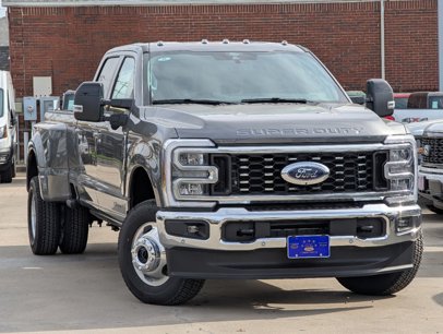 New 2025 Ford F350 Lariat w/ Lariat Ultimate Package