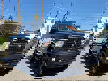 Used 2017 RAM 1500 Express