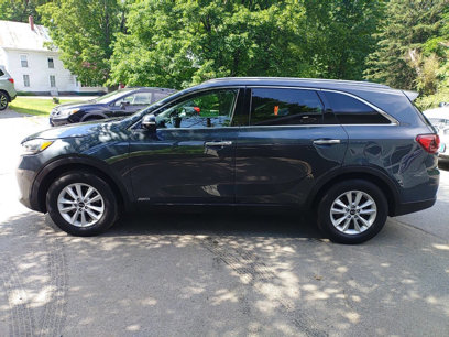 Used 2019 Kia Sorento LX w/ LX Convenience Package