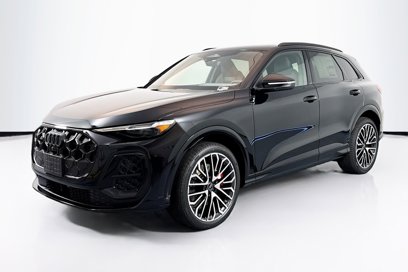 New 2025 Audi SQ5 Premium Plus