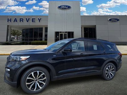 New 2024 Ford Explorer ST-Line w/ Class IV Trailer Tow Package