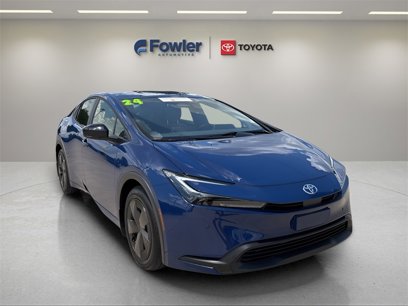 Used 2024 Toyota Prius LE