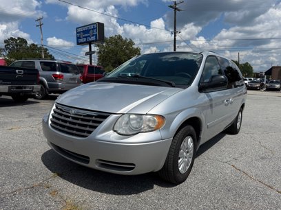 Used 2007 Chrysler Town & Country LX w/ Popular Equipment Group II