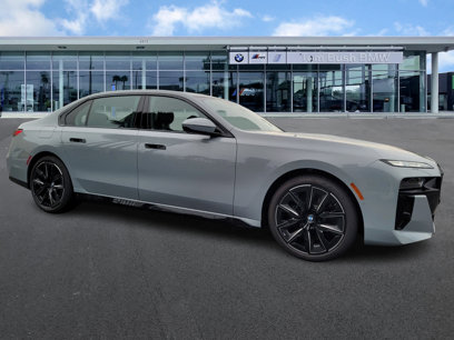 New 2025 BMW 760i xDrive