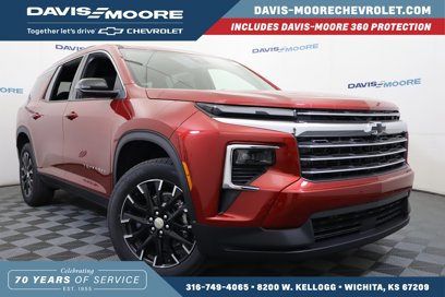 New 2025 Chevrolet Traverse LT w/ Sun and Wheel Package